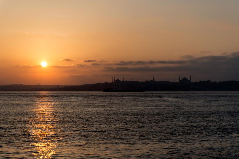 Istanbul Kadikoy Crepuscule