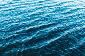 ocean blue waves view