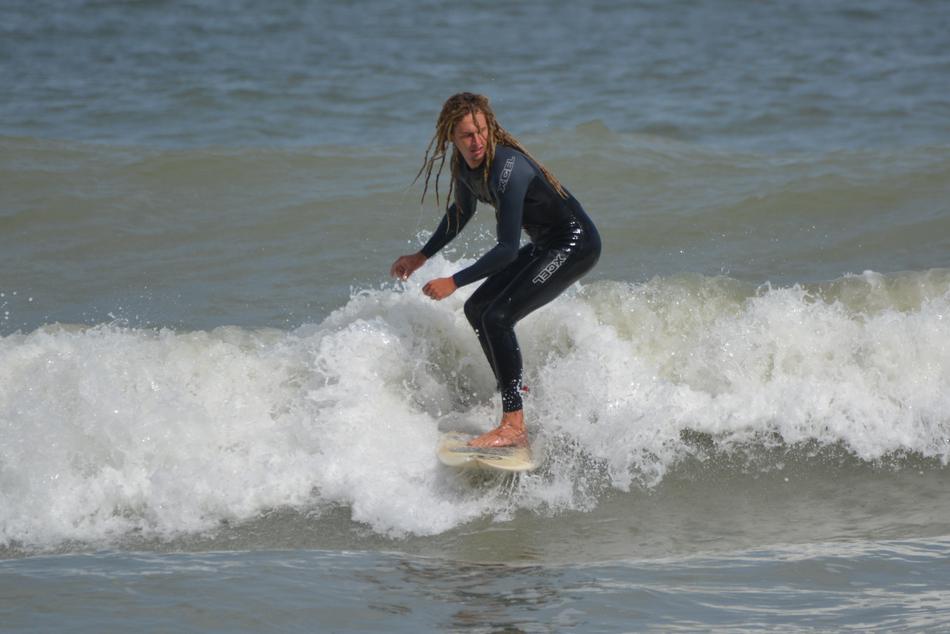 Surfer Waves Man