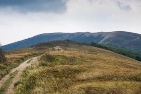 Mountains Way Hiking Trail The
