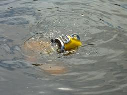 Aqualung afloat