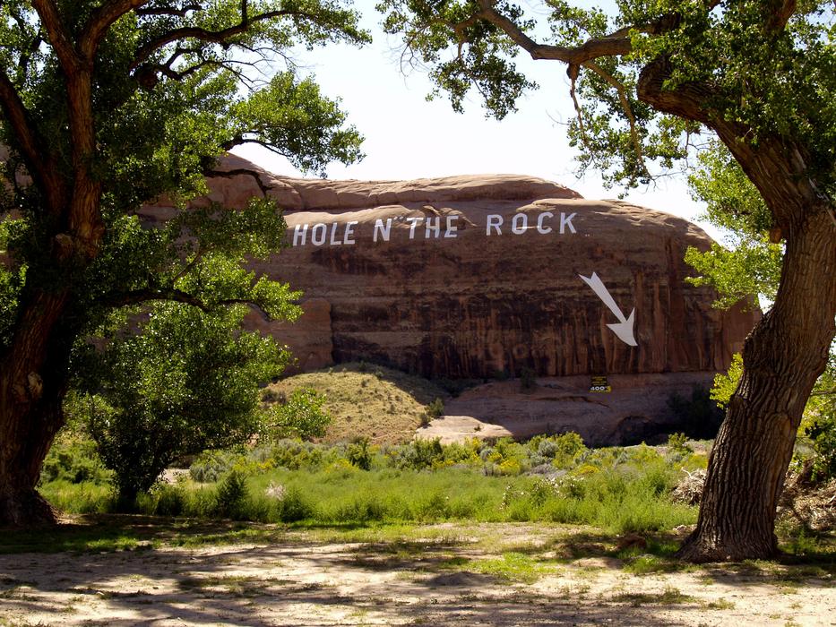 hole in the rock pointer