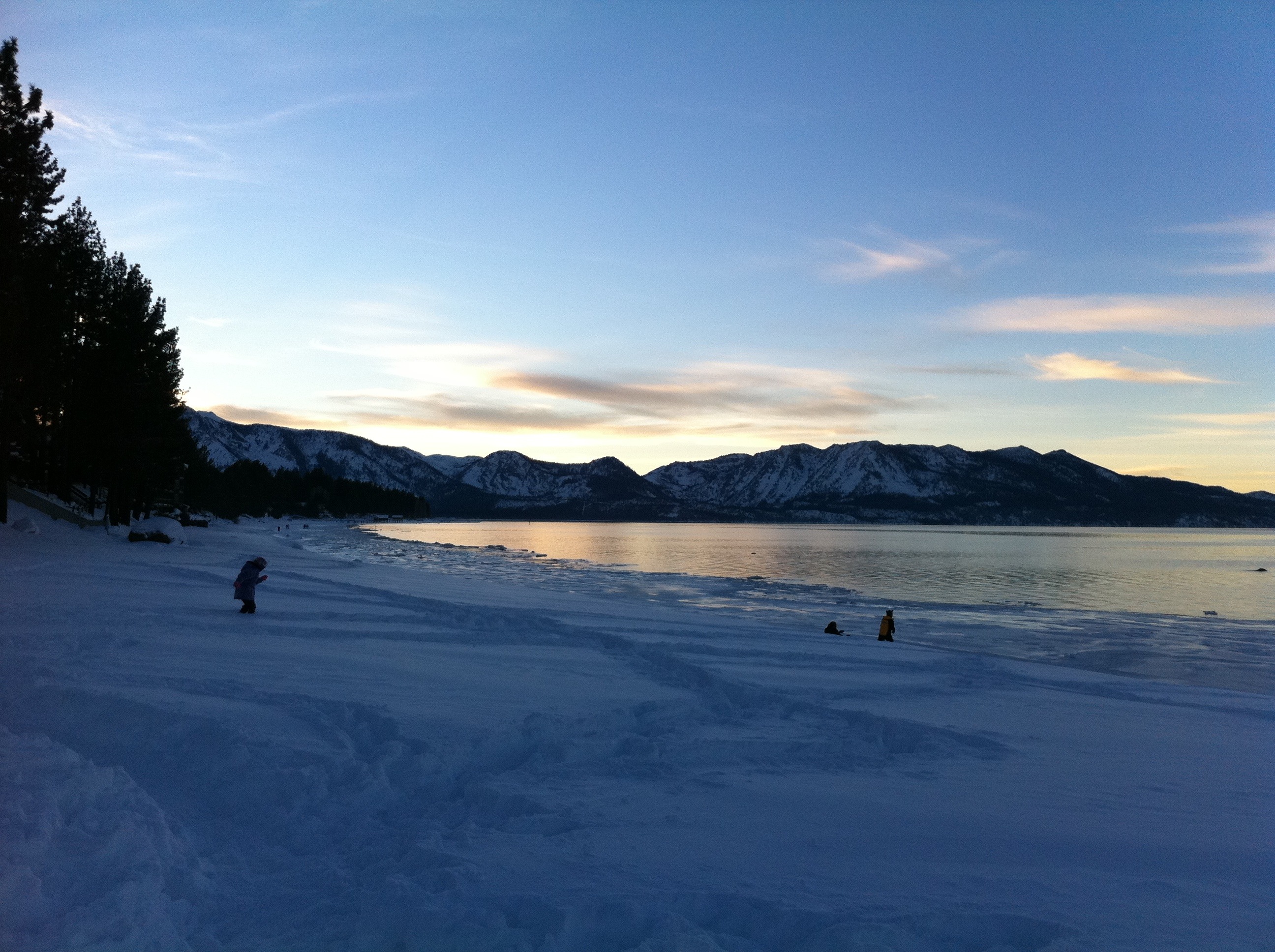 Lake Tahoe Winter Lakeshore free image download