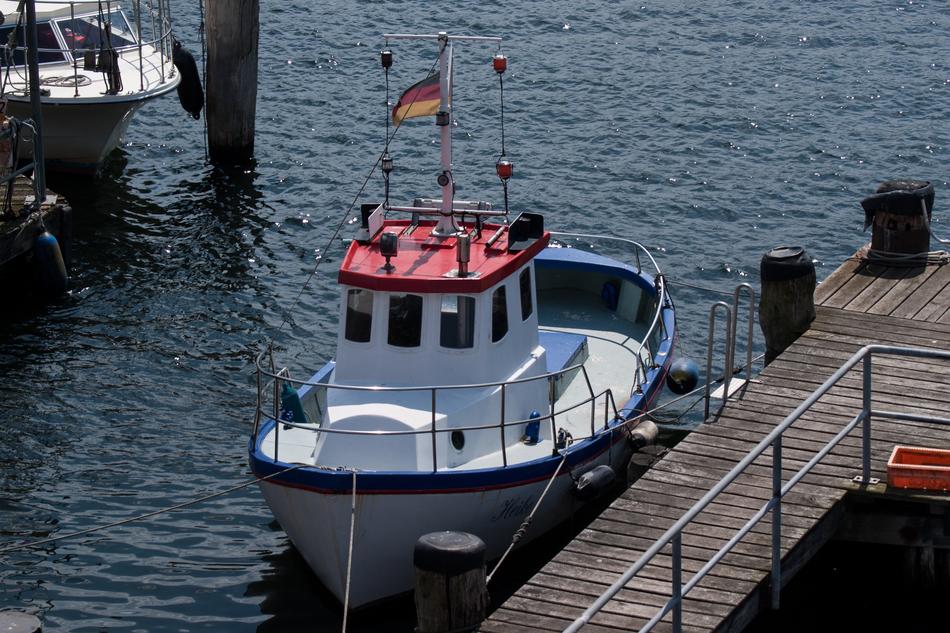ship pier water