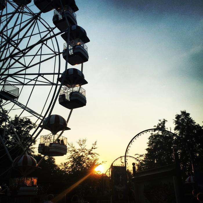 silhouette of the attraction at dusk