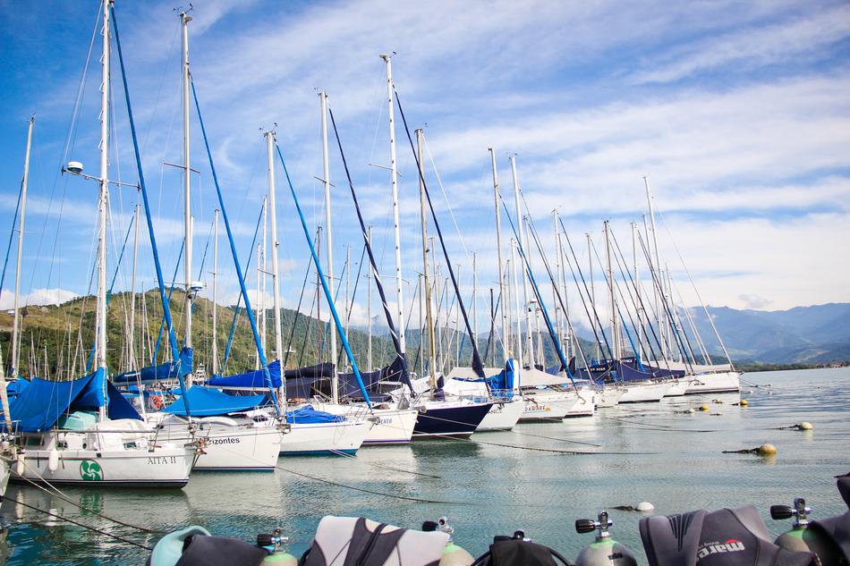 yachts pier ocean