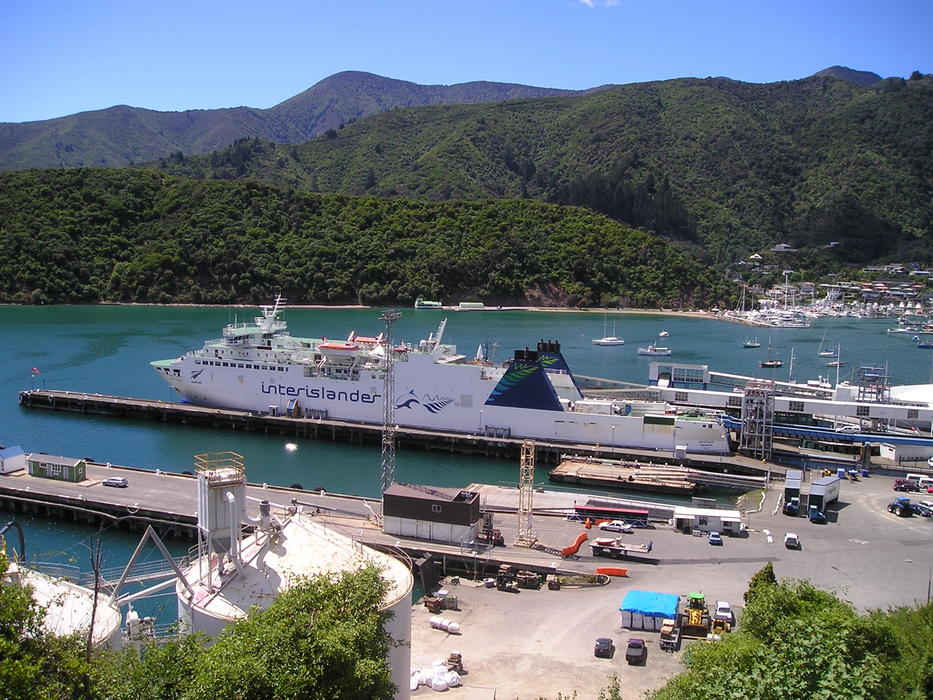 goodly Port Ship