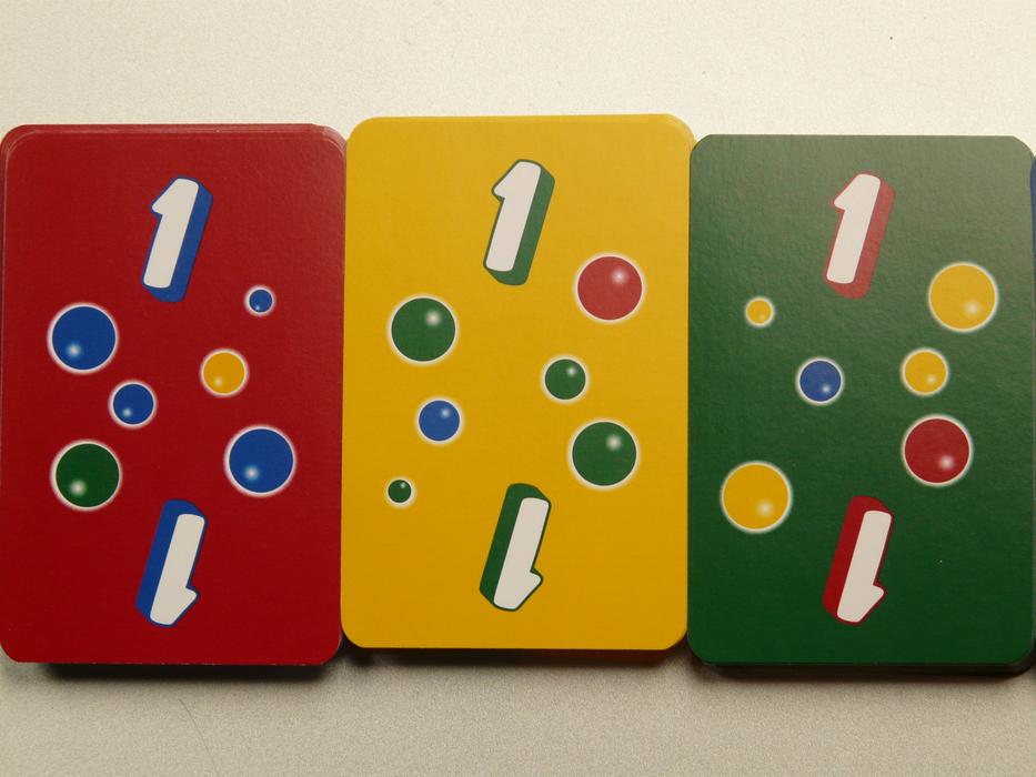 Cards Ligretto Red green yellow drawing