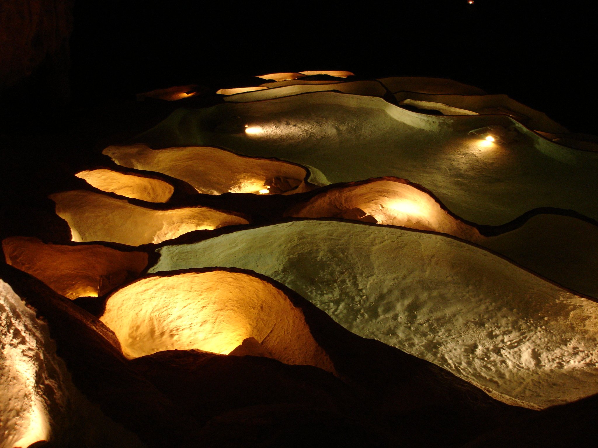 Illuminated Grotte De St Marcel Sinter Pool free image download