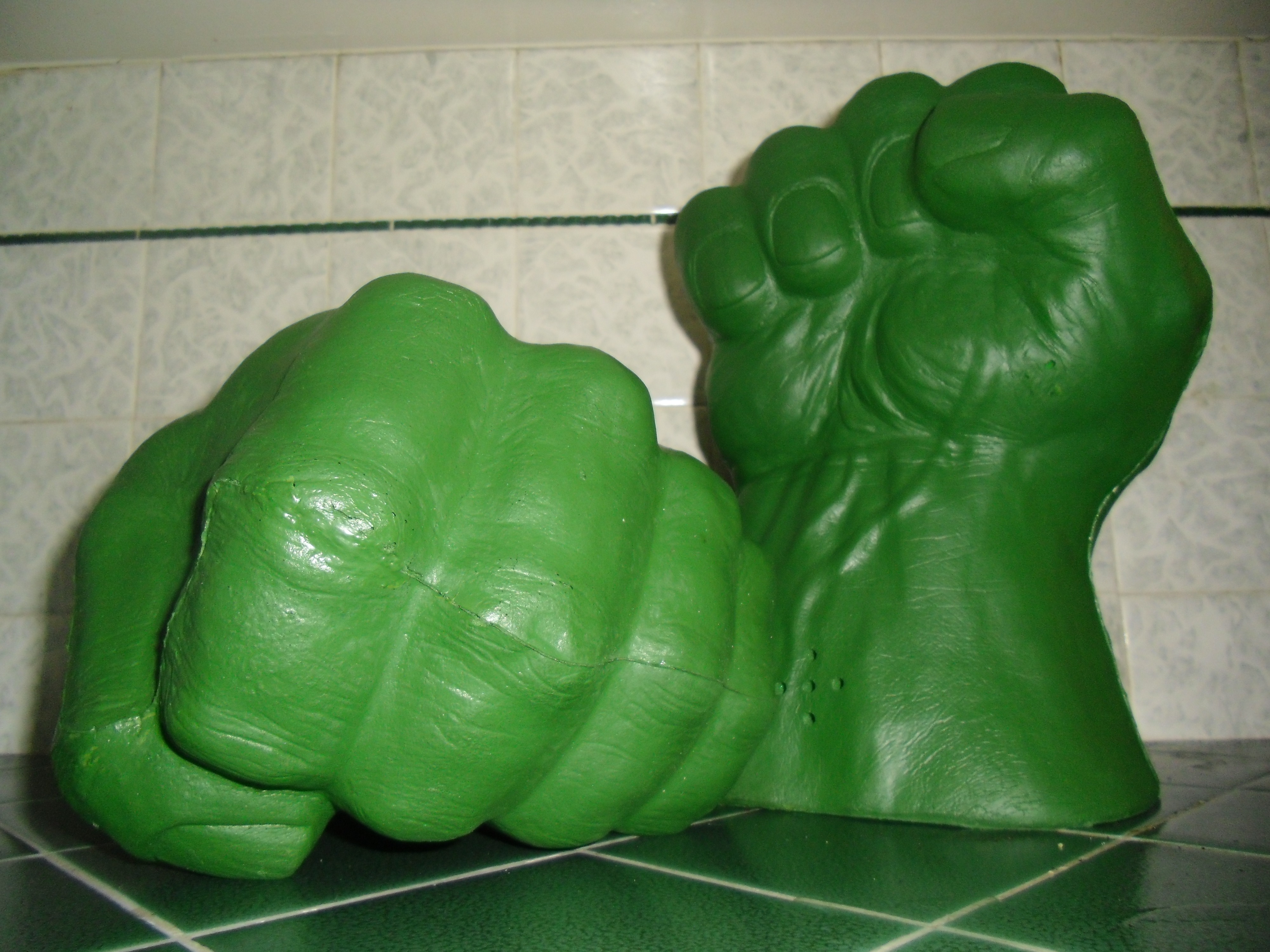 Incredible Hulk Hands green free image download