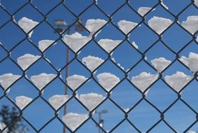 Snow Fence Chain sky