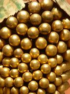 Grape gold balls