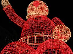 fabulous Santa Claus statue