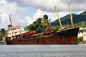 Ship Wreck river