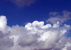 macro photo of fluffy clouds and blue sky