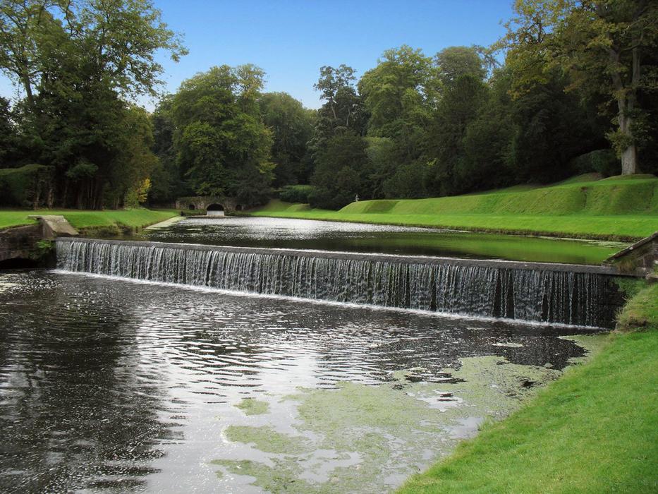 Waterfall green grass