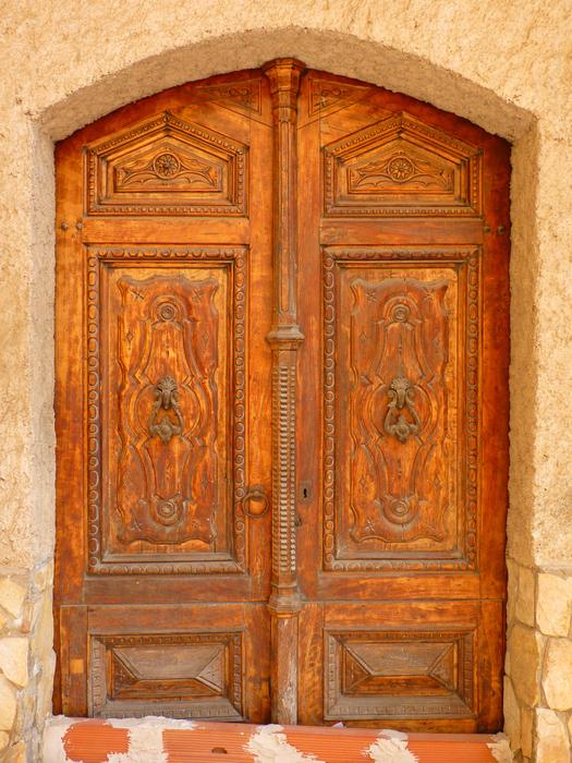 Door orange