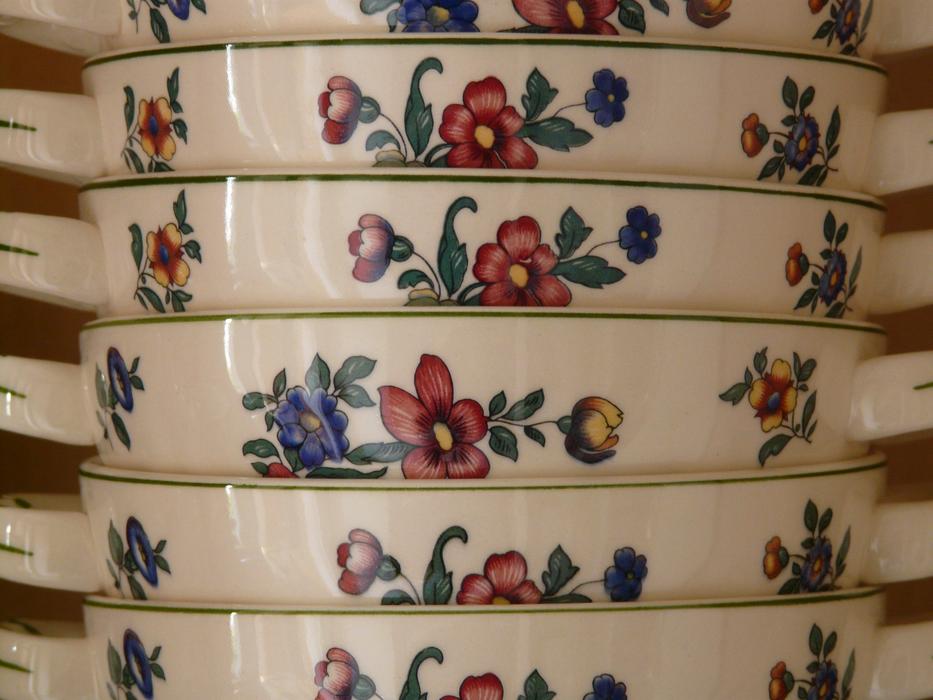 perfect Porcelain Bowl Henkel