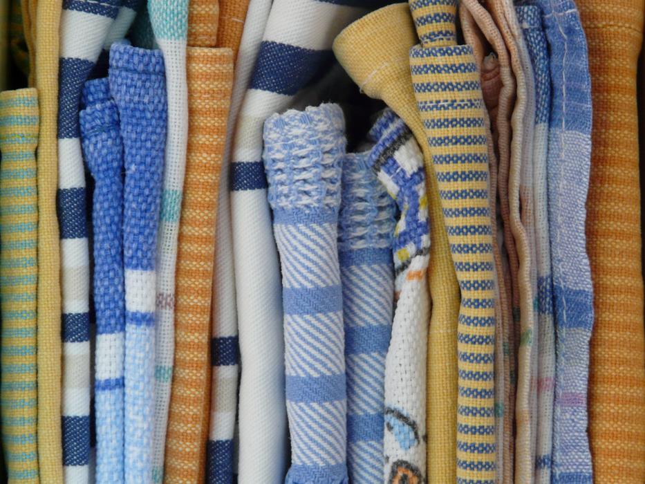 stacked dishcloths