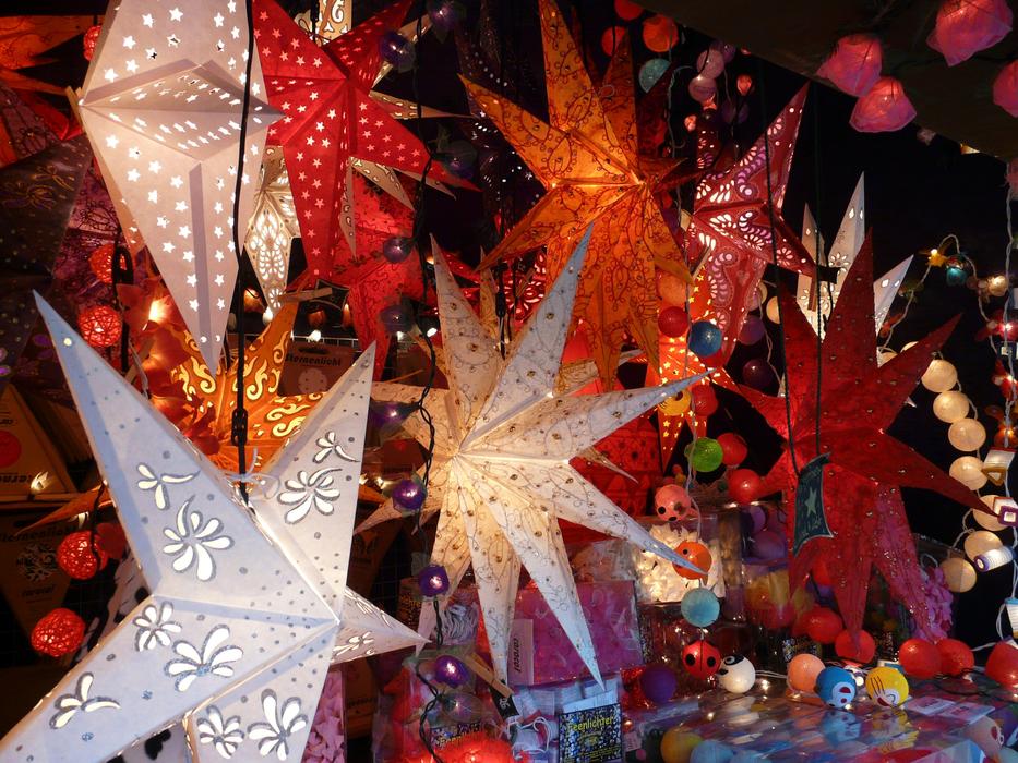stars in Christmas Market