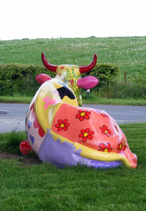 nice Cow Statue