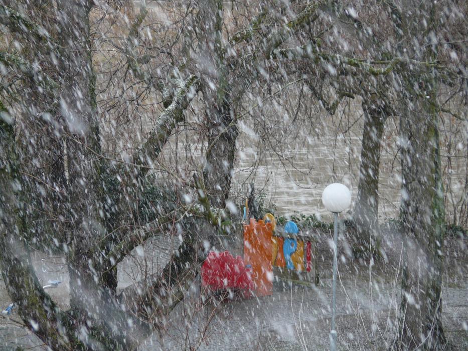 playground on Snowfall, nobody