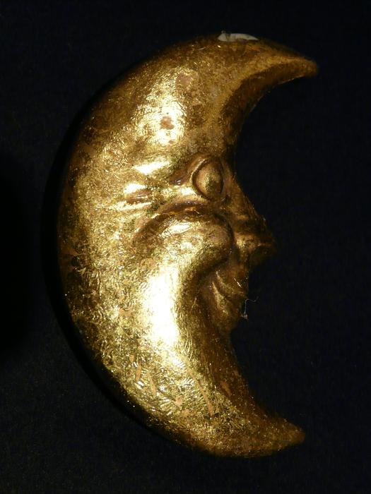 Moon Silver statue