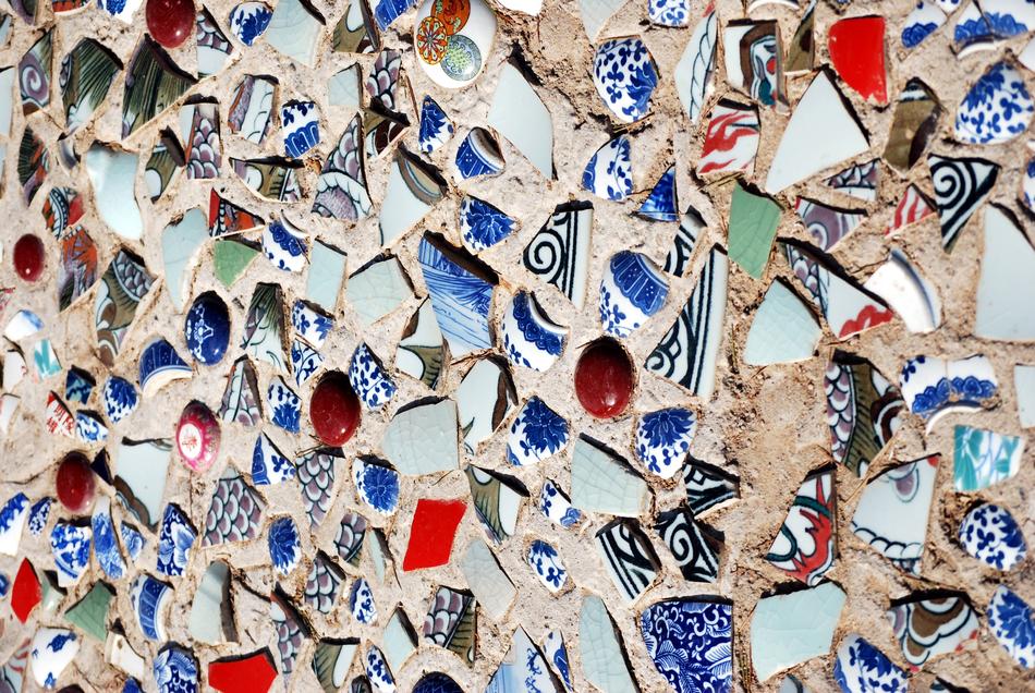 Beautiful and colorful, porcelain pieces on the sidewalk