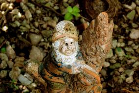 weathered Garden decoration, Dwarf