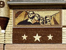 Mount Rushmore Mitchell