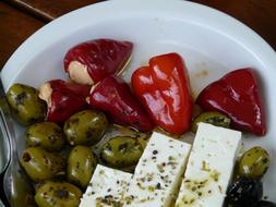 Olives Paprika Feta