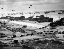 black and white photo of transport during the second world war in france