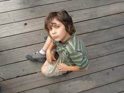 Look Sitting Wooden boy