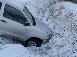 Auto Accident Winter snow