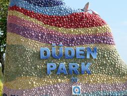 Modern Duden park
