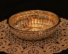 golden bowl as decoration on the table