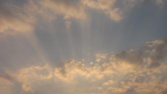 Clouds and sunRays on sky
