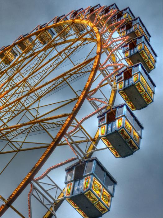 Ferris wheel at a festival in buden, Sweden