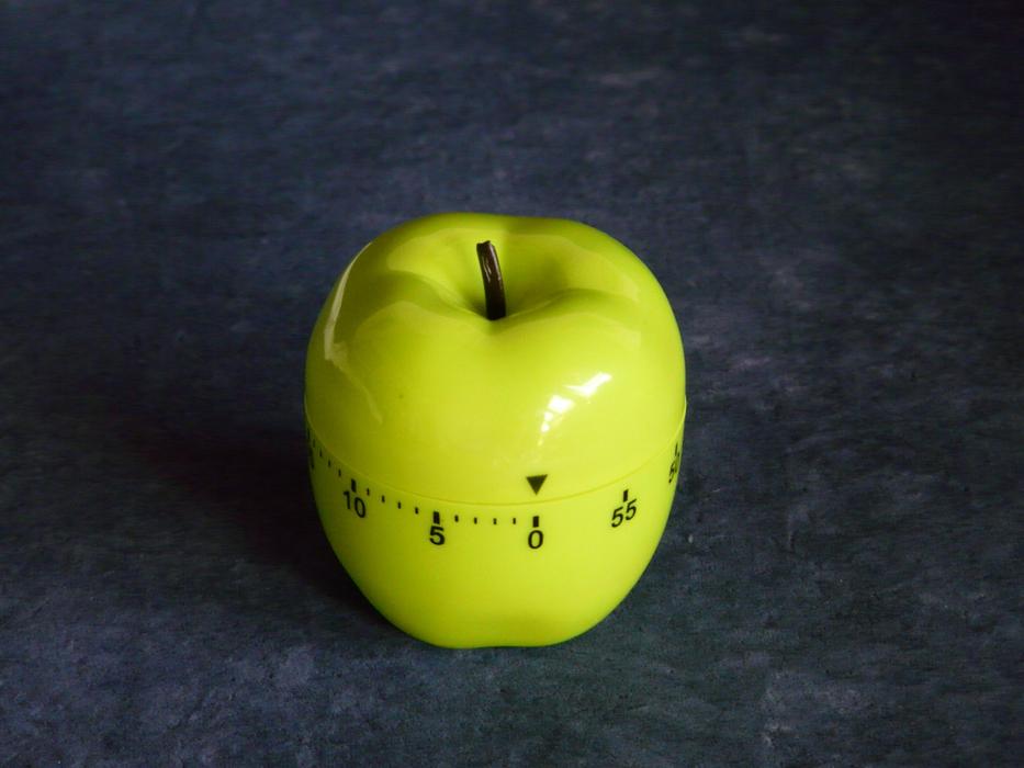 Kitchen Clock Alarm apple