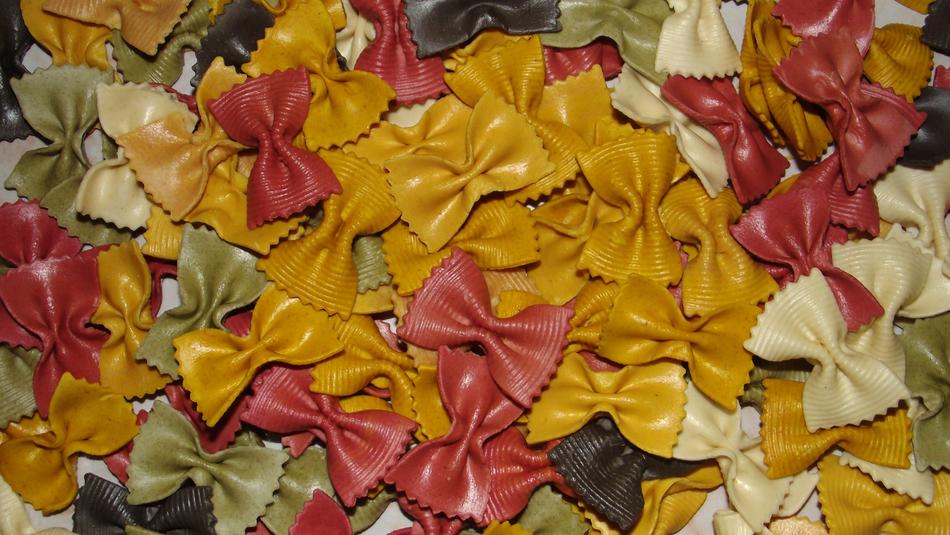 Pasta Color