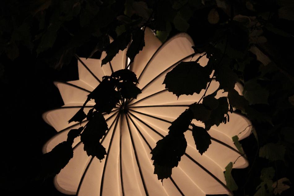 The lamp is Weather-resistant and durable