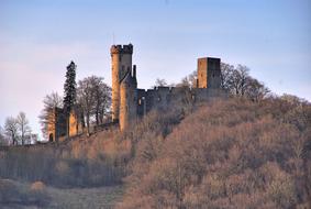 Kasselburg Pelm mountain castle