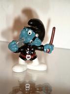 Shiny figure of Smurf constable, with the shadow