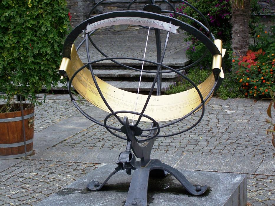 Sundial Time sculpture