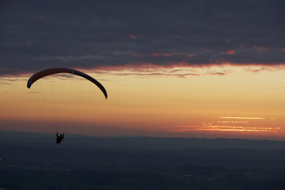 Paragliding Evening