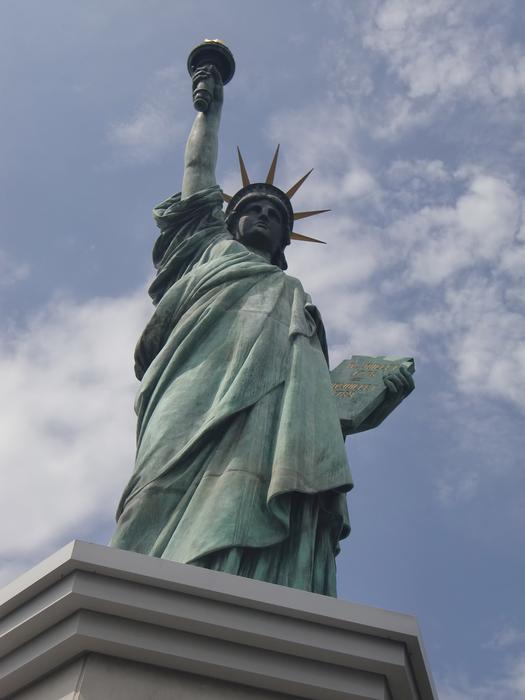 Replica Liberty Statue
