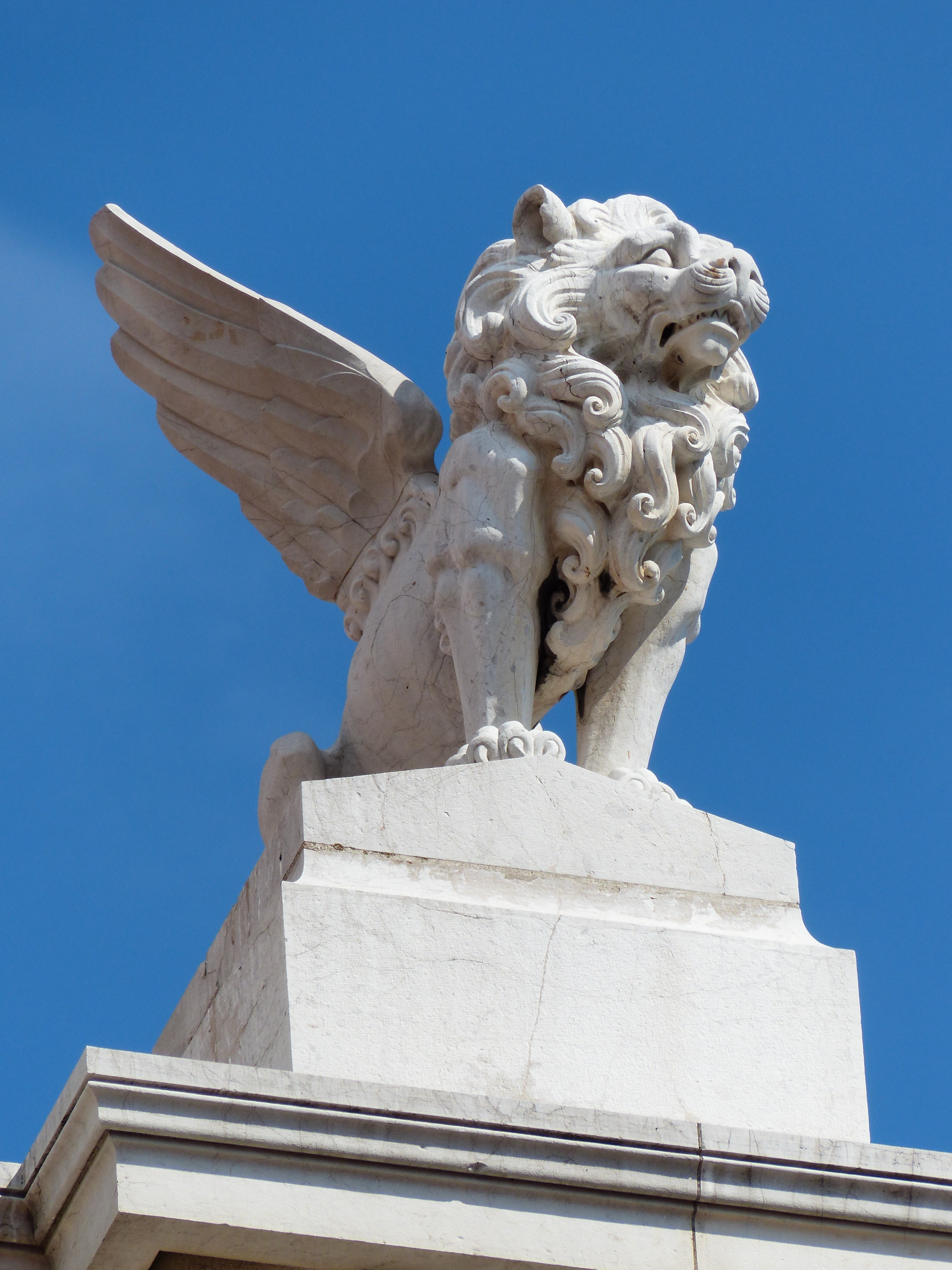 lion with wings statue