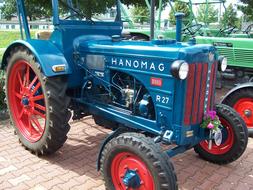 Tractor Oldtimer Hanomag close-up