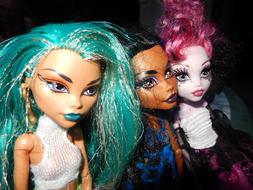 dolls with colorful hair