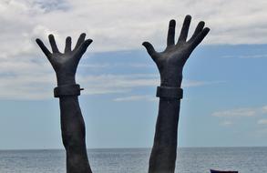 Martinique Le Precheur Hands statue